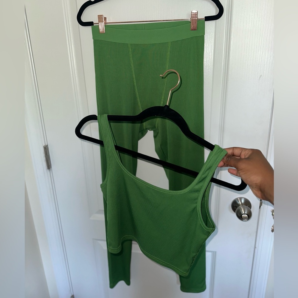 Green Ribbed Set